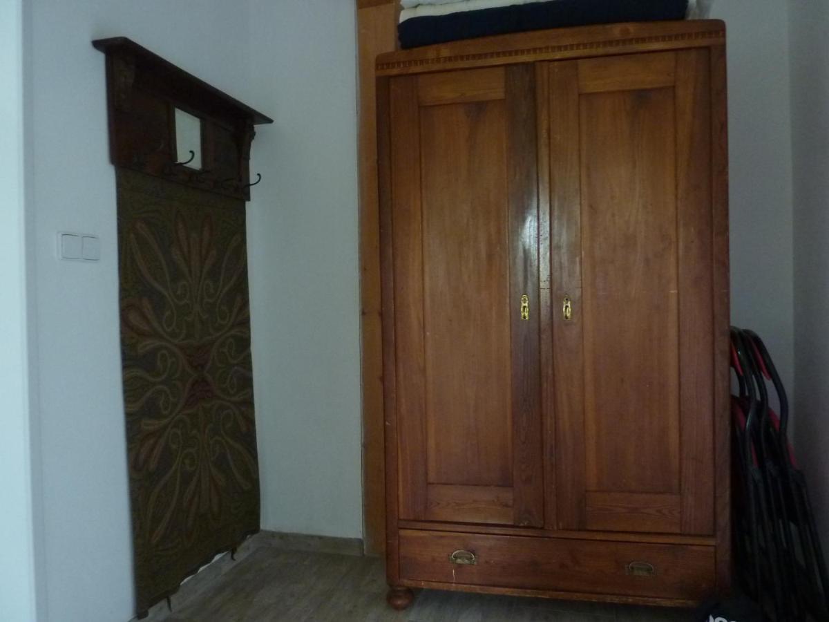 B&B En Mini-Camping Pension Kidafo Libuň Quarto foto